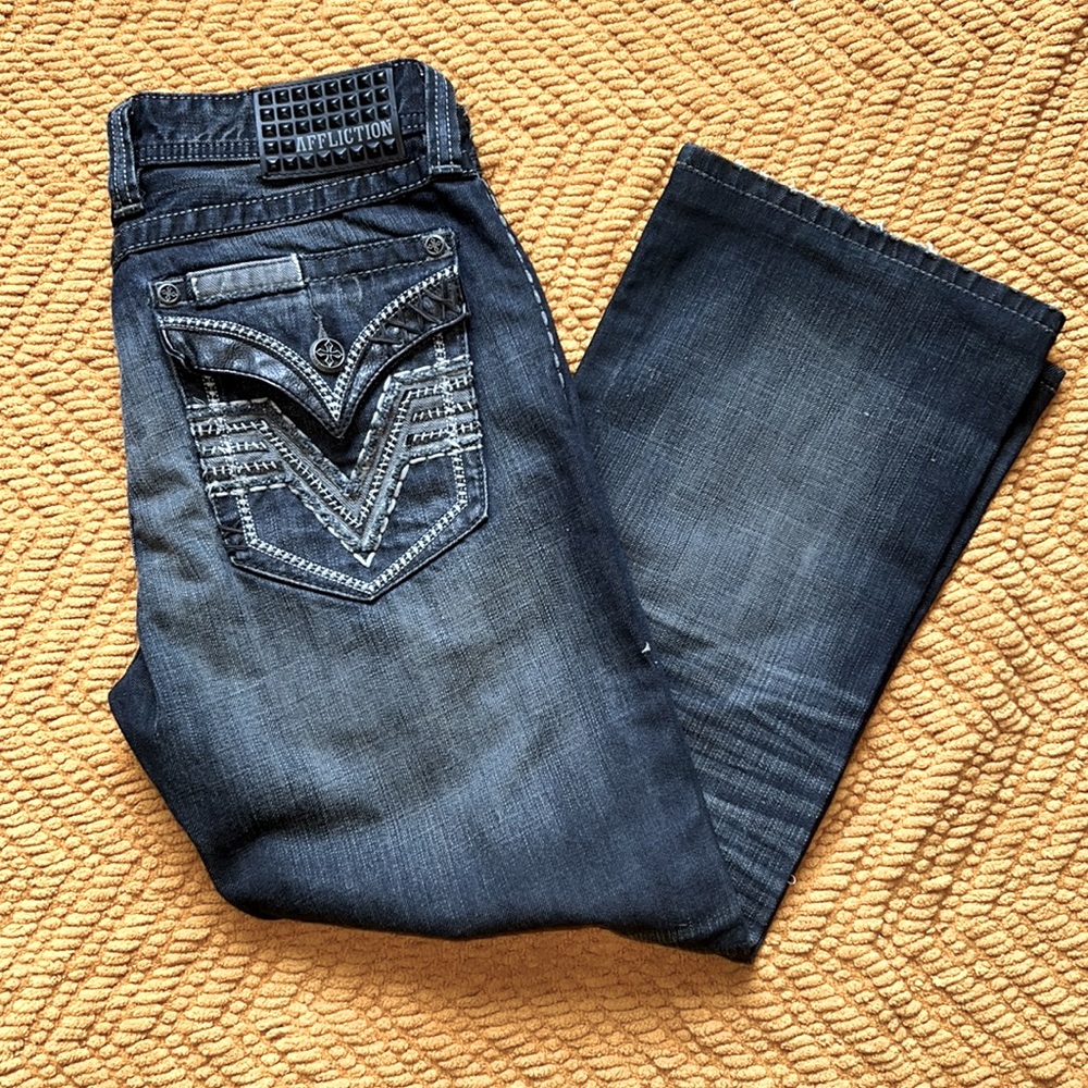 Men’s Affliction Straight Boot Cut Blue Jeans - Size 32R. Like-New.